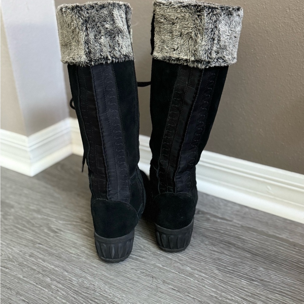 Khombu Black Fur-Lined Women's Snow Boots 11 - Picture 3 of 9